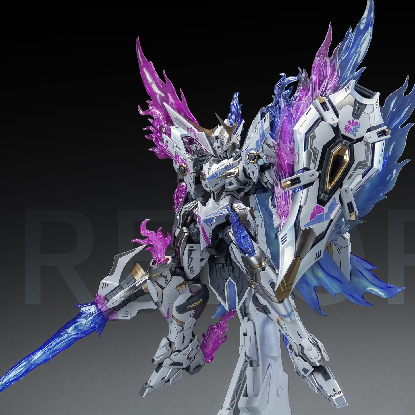 SNAA 1/100 Fire Lord Ver. Soul of Phantom Flame YR-04 Model Kits