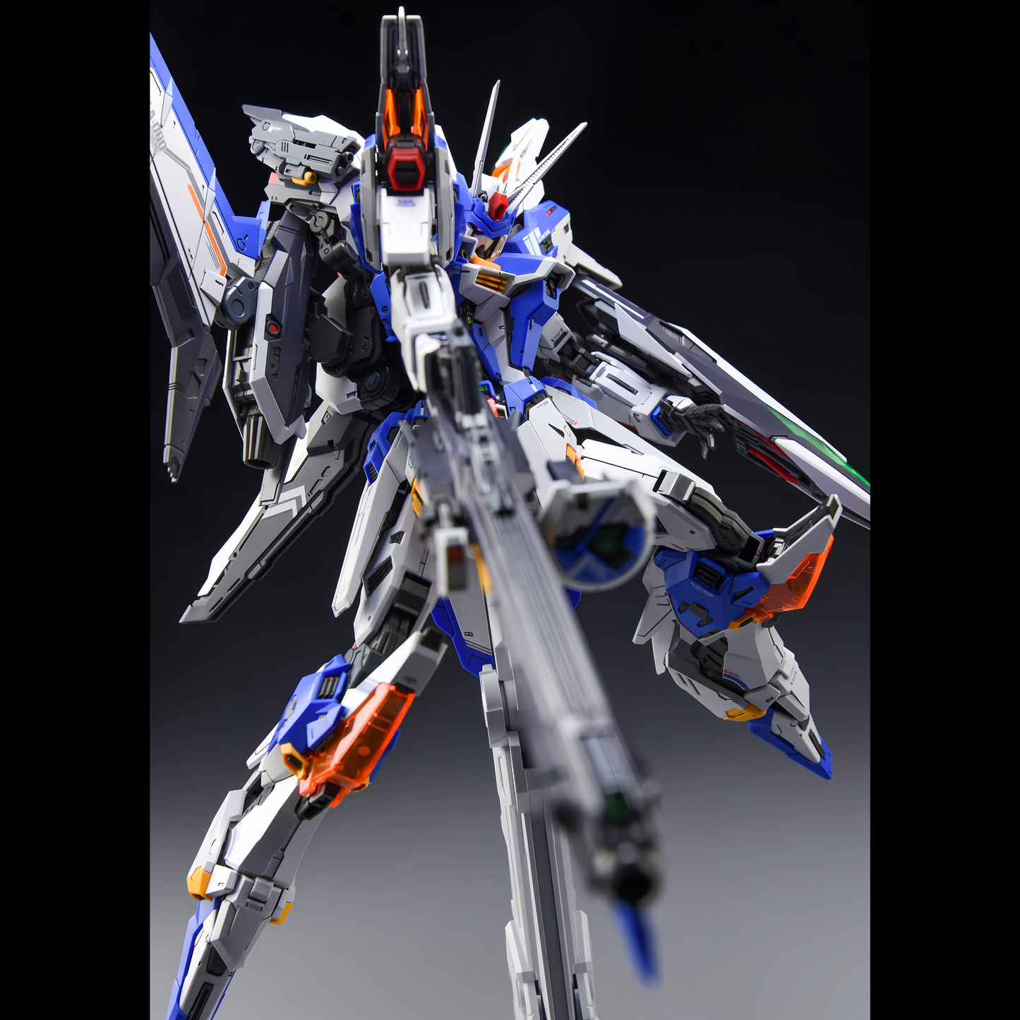 Infinite Dimension 1/100 Genesis Tactical Unit Defender Aircraft   Model Kits