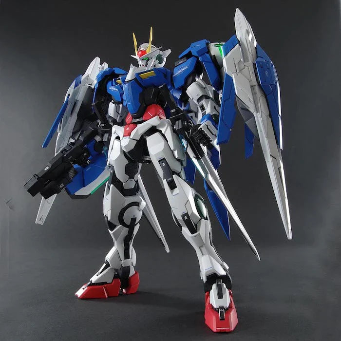 Bandai PG 00 Raiser 1/60 Model Kits