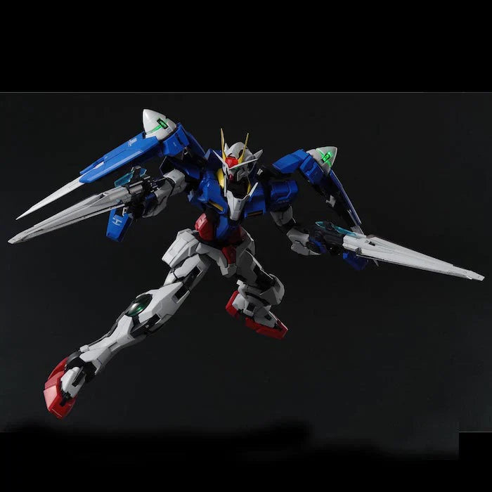 Bandai PG 00 Raiser 1/60 Model Kits