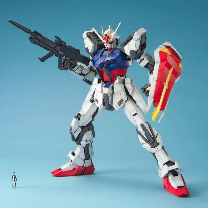 Bandai PG Strike Gundam 1/60 GAT-X105 Model Kits