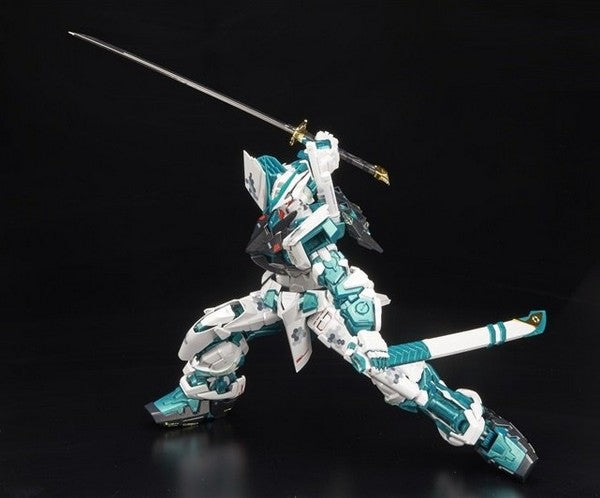 Bandai PG Gundam Astray Green Frame (Seven-Eleven 7-11 color) 1/60 Model Kits